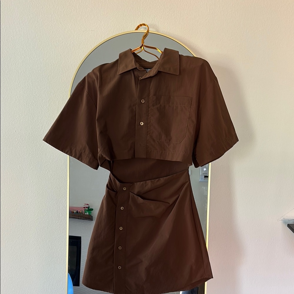 Jacquemus Brown Button-Up one piece dress.